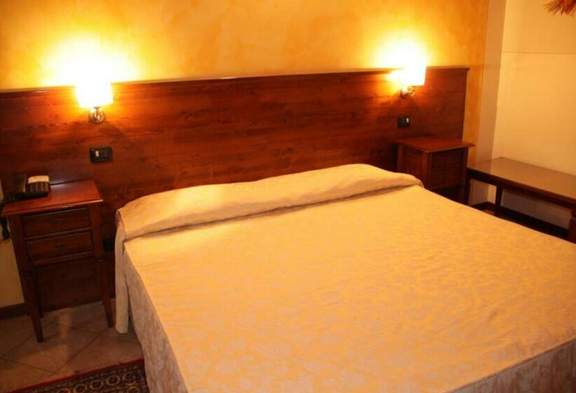 اتاق استاندارد, Albergo La Piana