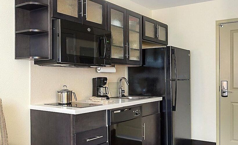 Студия Стандарт, Candlewood Suites Enid, An Ihg