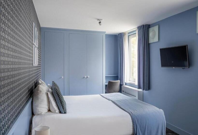 Standard Room, T