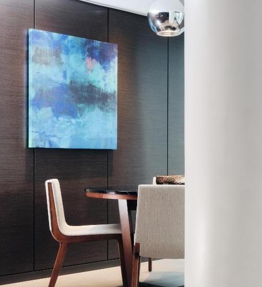 豪华套房, Paradox Hotel Vancouver