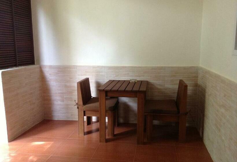 اتاق استاندارد, Harry S Bungalows