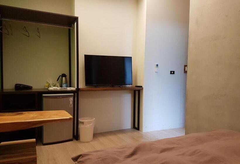 اتاق استاندارد, Romeo B&b