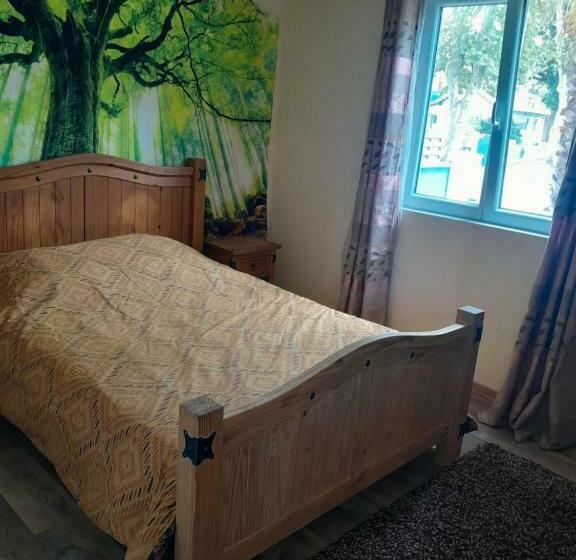 اتاق اکونومی, Petite Auberge Landaise, Budget Hostel