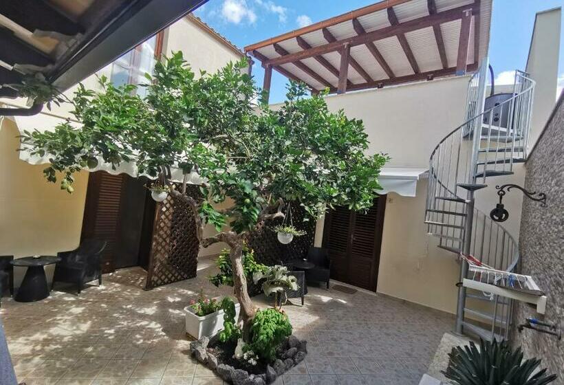 חדר סטנדרט פנימי, Il Giardino Del Sol