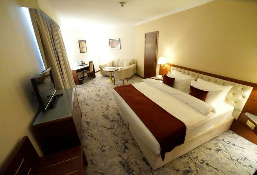 سوییت اجرایی, Amman Paradise