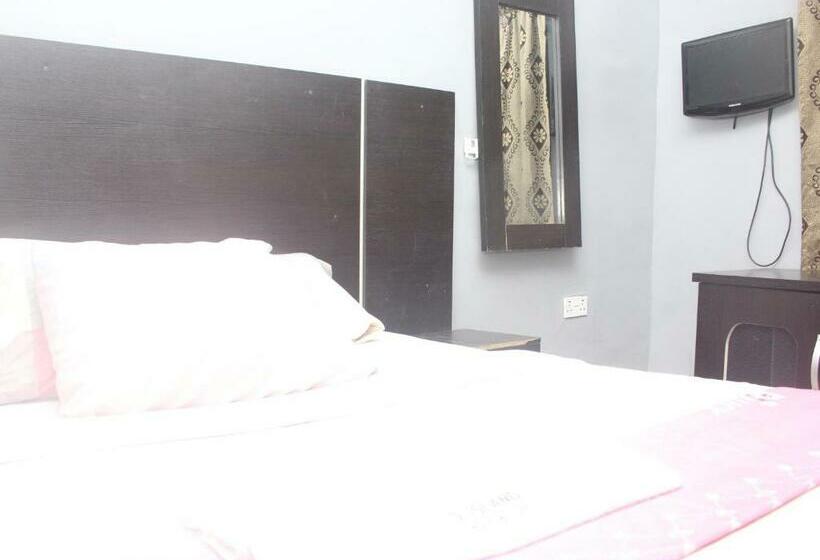 اتاق لوکس, D Island Hotel & Club