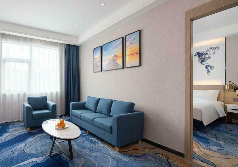 Люкс Премиум, Kyriad Marvelous Hotel Shenzhen Baoan Gushu Metro Station