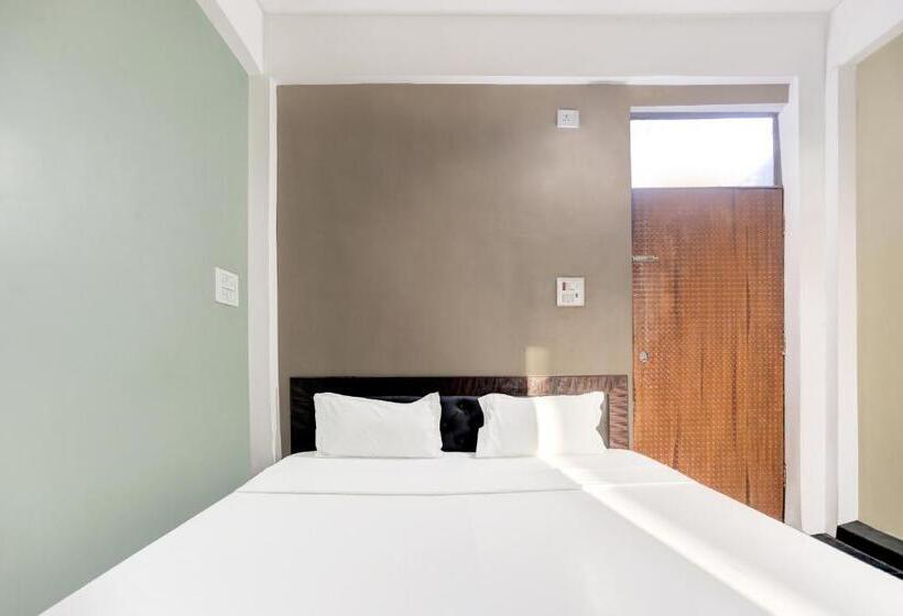 Трехместный Номер Классика, Oyo T Heritage Hotel And Restaurant
