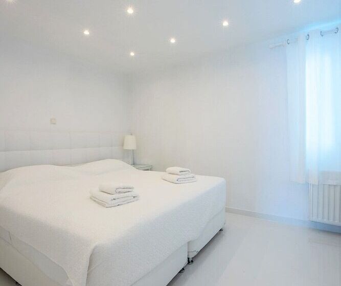 דירת חדר נוף לים, Adikri Villas & Suites