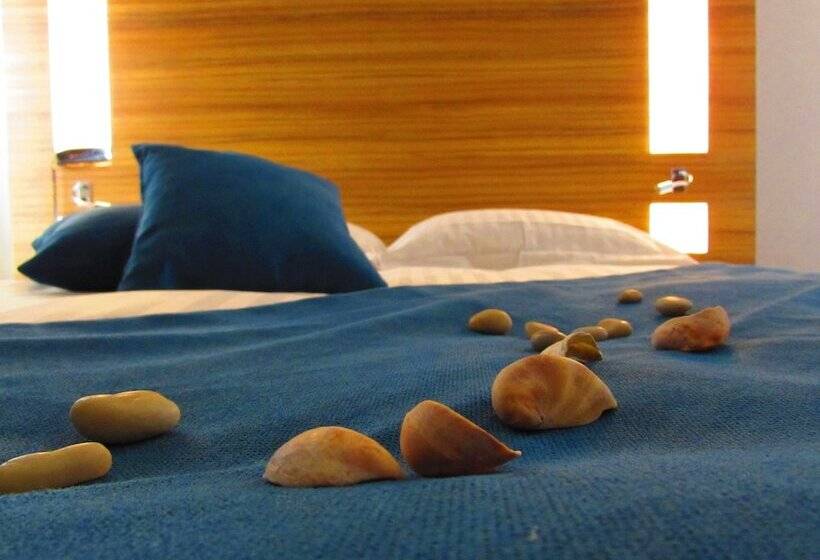 Номер Комфорт, Brit Hotel & Spa Saint Brieuc Plérin