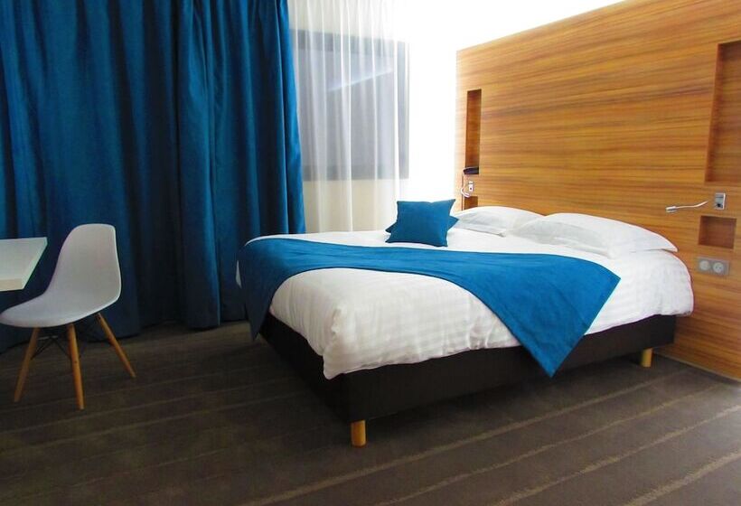 Номер Престиж, Brit Hotel & Spa Saint Brieuc Plérin