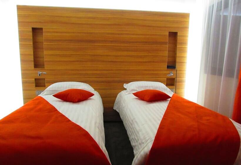 Номер Престиж, Brit Hotel & Spa Saint Brieuc Plérin