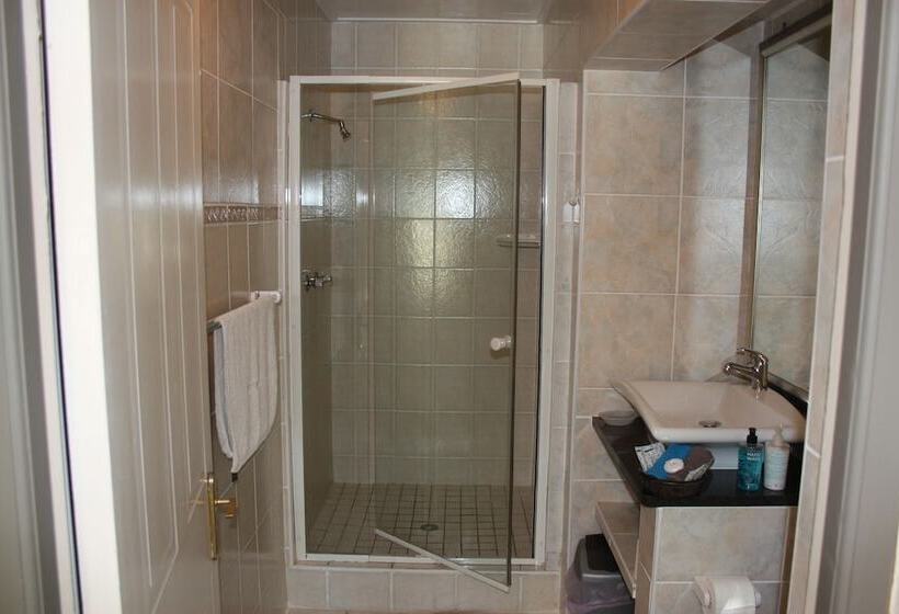 Номер Стандарт, Cloverleigh Guest House