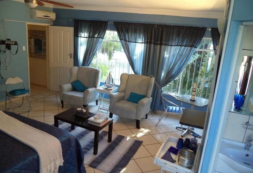 Studio Standard, Heatherdale Guesthouse & Shuttle Services