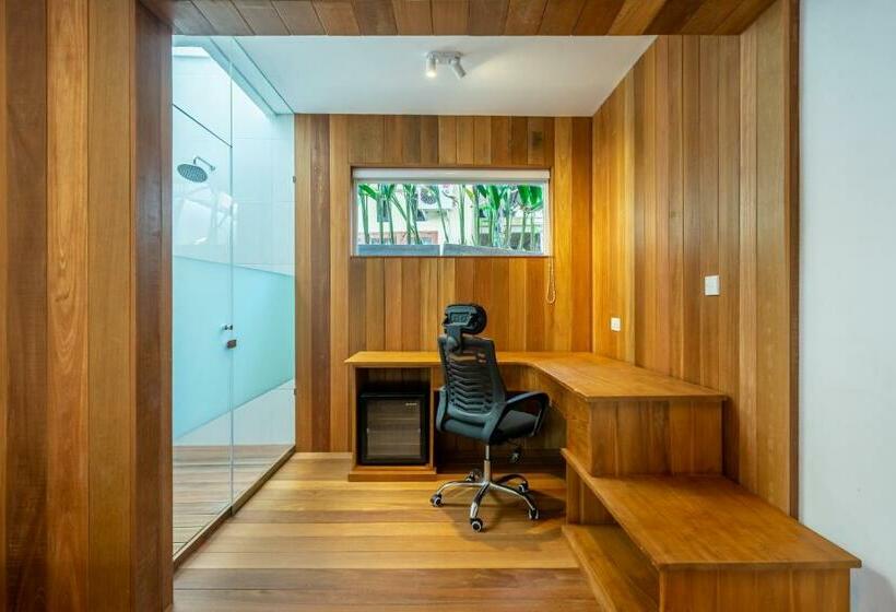 Номер Deluxe, Zenden
