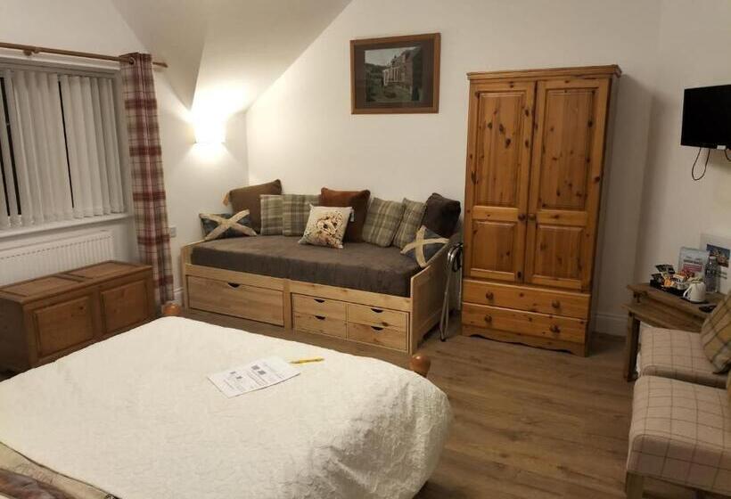 Семейный Номер, Atherstone Guest House