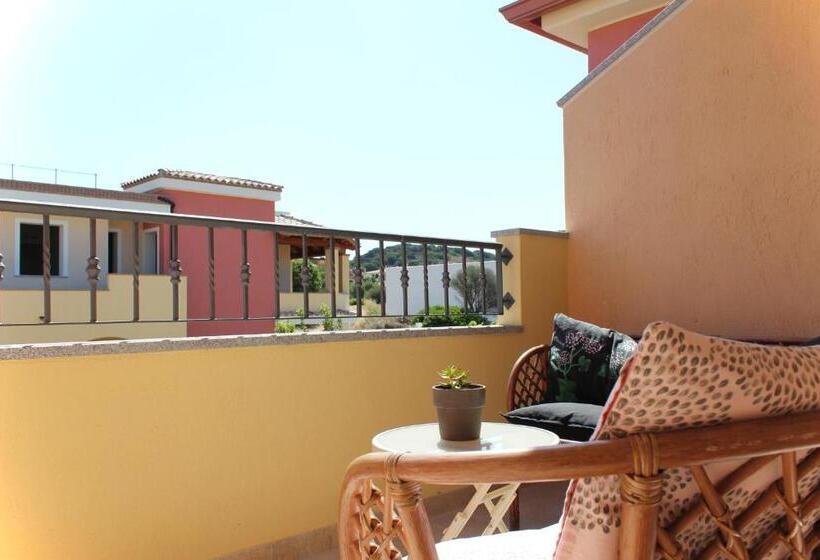 اتاق استاندارد با بالکن, Acquachiara Rooms