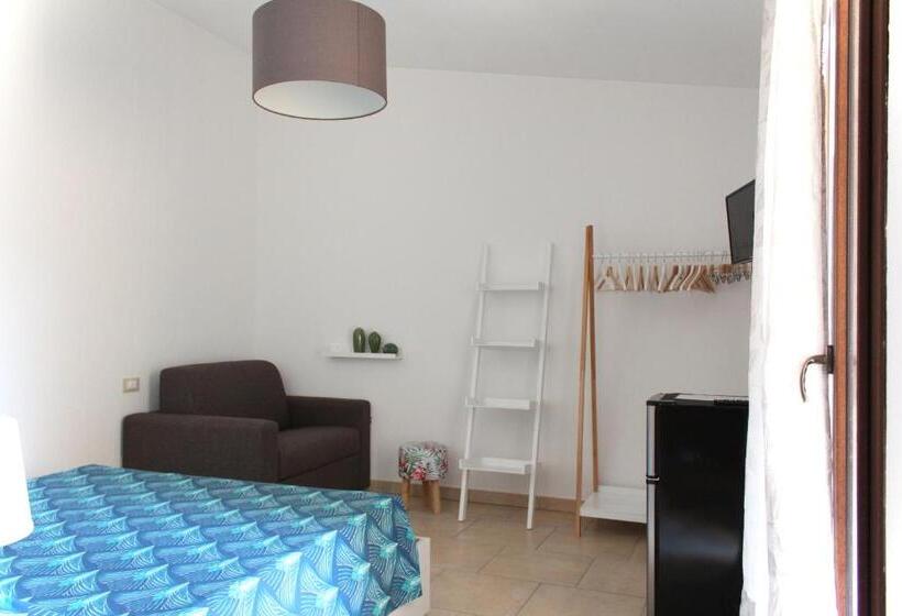 اتاق استاندارد با بالکن, Acquachiara Rooms