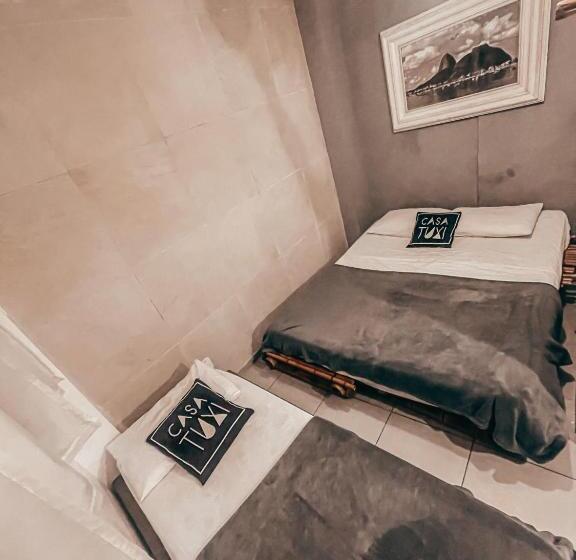 اتاق استاندارد سه نفره, Casa Tuxi