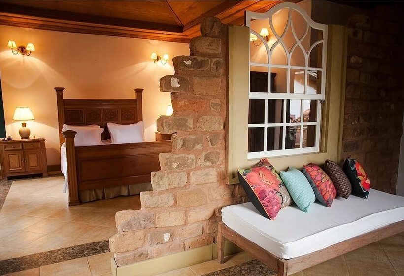 Номер Deluxe, Almaserra Vila