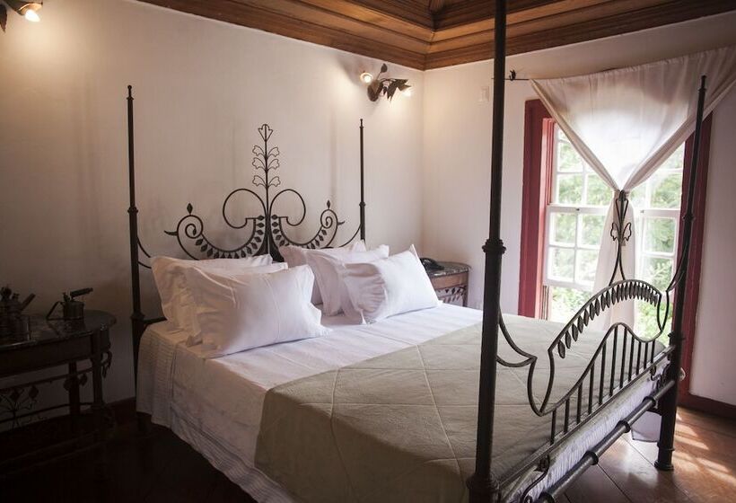 Номер Deluxe, Almaserra Vila