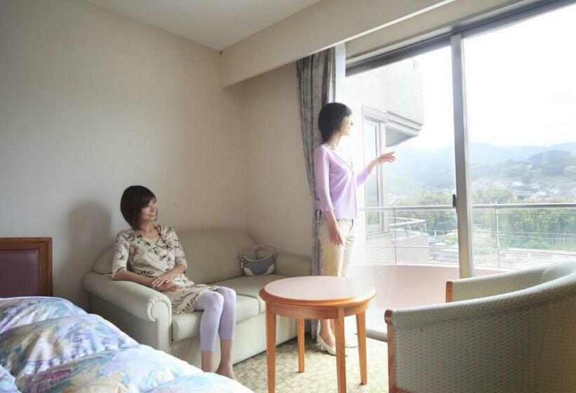 스탠다드 룸, Kasuien