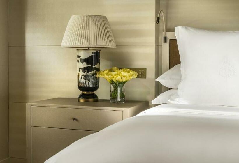 اتاق لوکس با تخت بزرگ, Four Seasons Hotel Tianjin