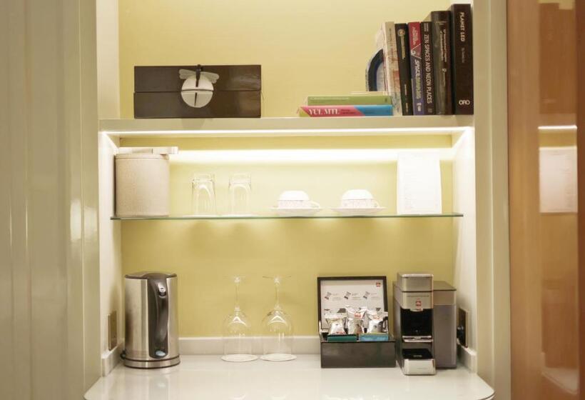 اتاق استاندارد, Four Seasons Hotel Tianjin