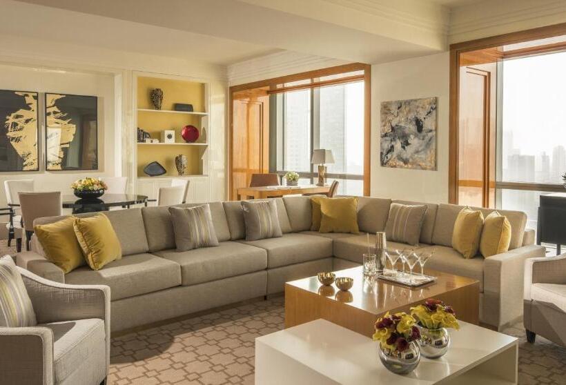 سوئیت با تخت بزرگ, Four Seasons Hotel Tianjin