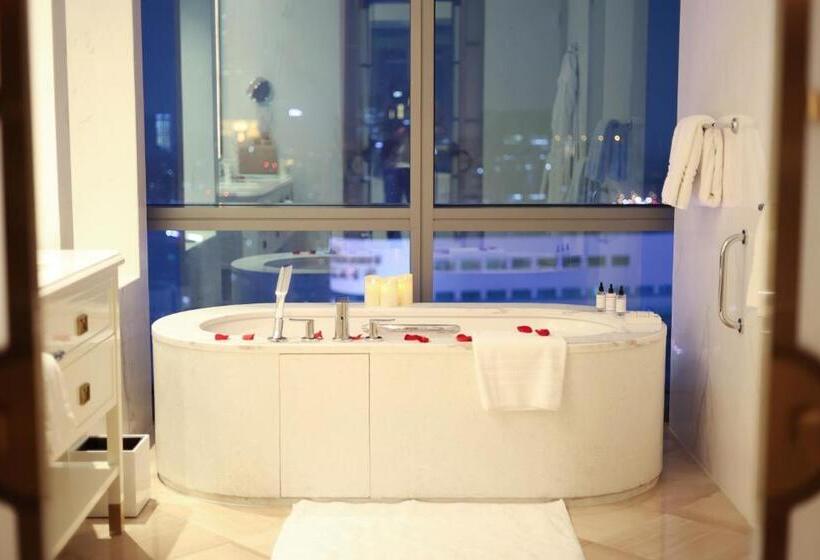 سوئیت پریمیوم, Four Seasons Hotel Tianjin