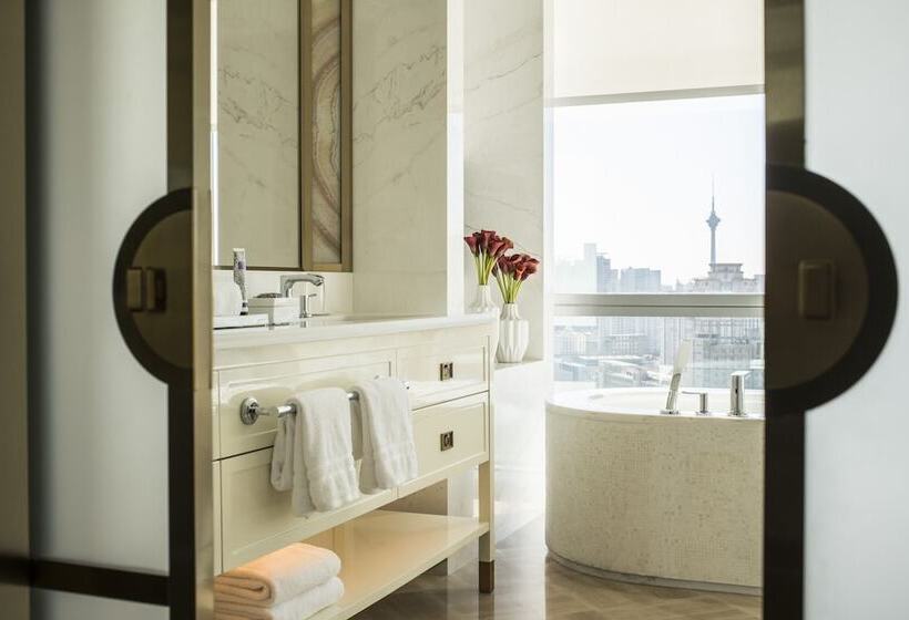 سوئیت پریمیوم, Four Seasons Hotel Tianjin