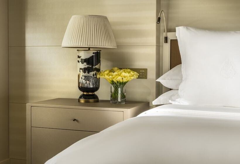سوئیت پریمیوم, Four Seasons Hotel Tianjin