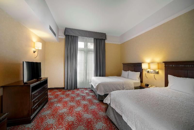 اتاق لوکس با تخت بزرگ, Four Seasons Hotel Tianjin