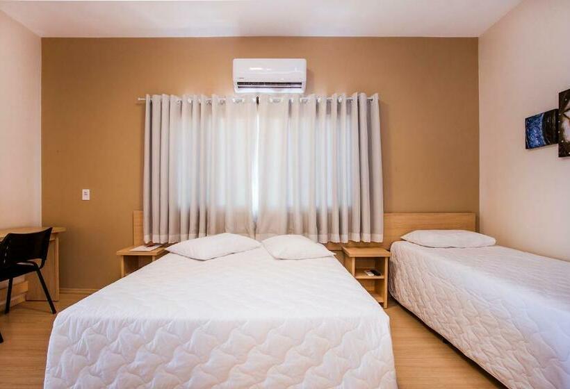 Трехместный Номер Superior, Metropole Paulinia