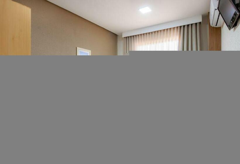 اتاق استاندارد با تخت دوبل, Olympia