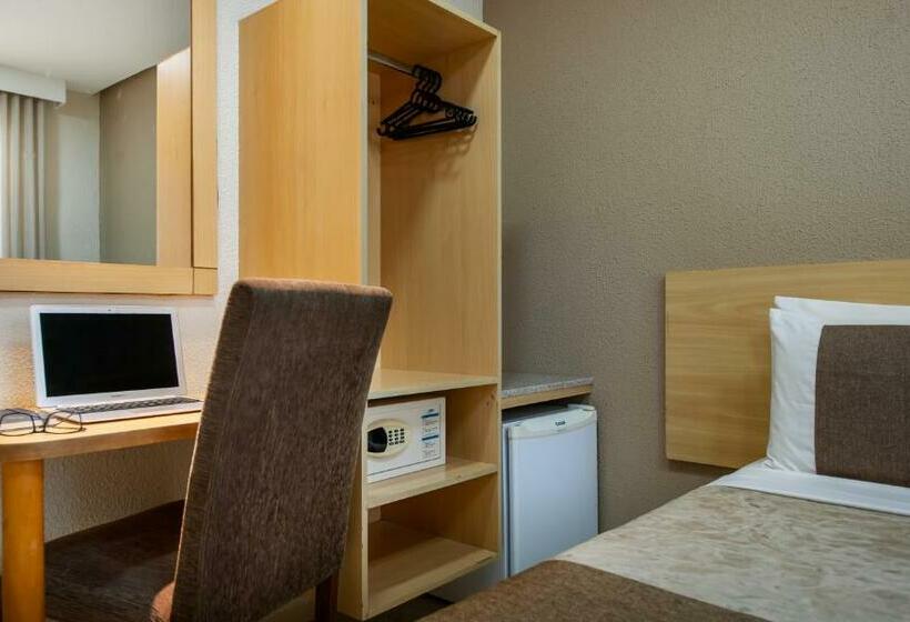 اتاق استاندارد با تخت دوبل, Olympia