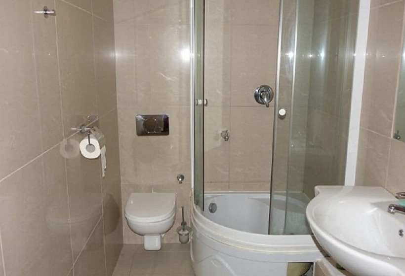 اتاق استاندارد سه نفره, Guest House Markiza