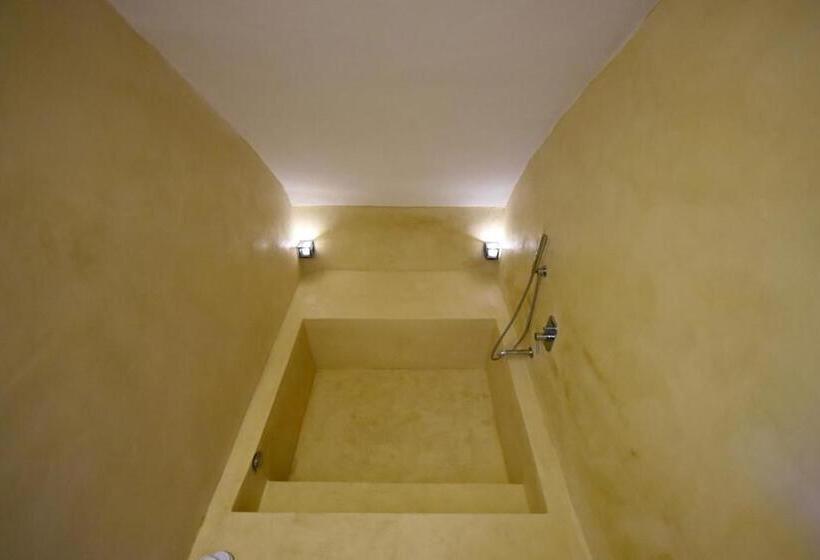 디럭스 룸, Palazzo Castriota