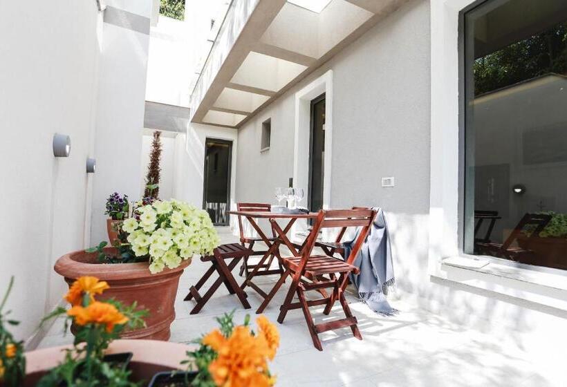 آپارتمان 1 خوابه با بالکن, Garni Hotel Arka
