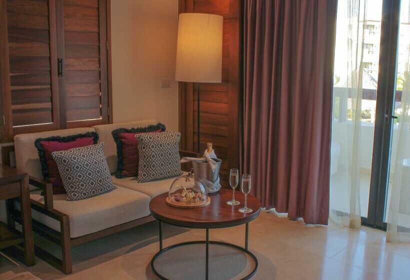 سوییت جونیور کلاب, Secrets Cap Cana Resort & Spa - Adults Only - All Inclusive