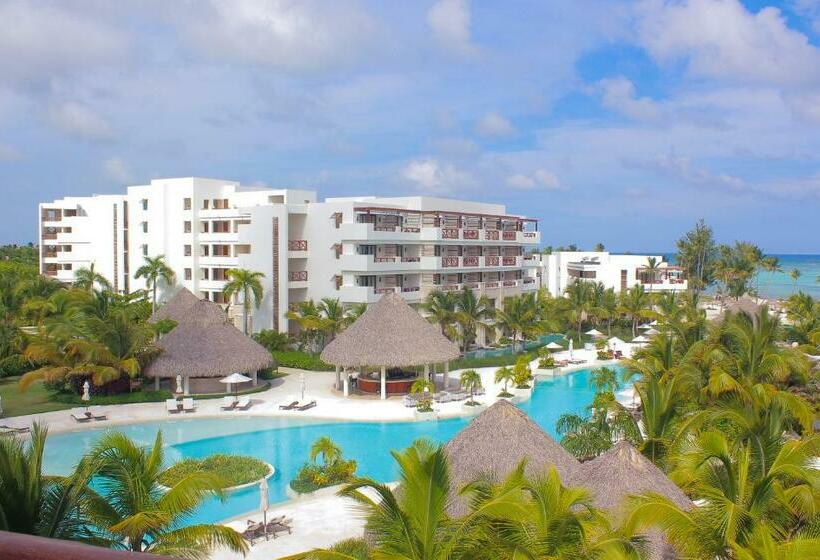 سوییت جونیور با چشم‌انداز استخر, Secrets Cap Cana Resort & Spa - Adults Only - All Inclusive