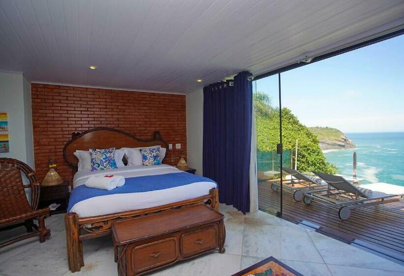 Номер Deluxe Вид на Море, Cliffside Luxury Inn