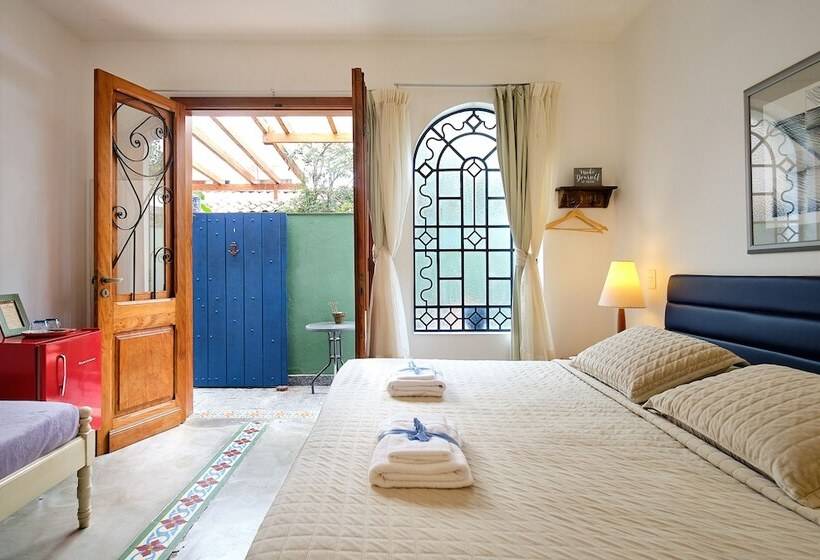 Quarto Triplo Superior, Pousada Pontal Gardens