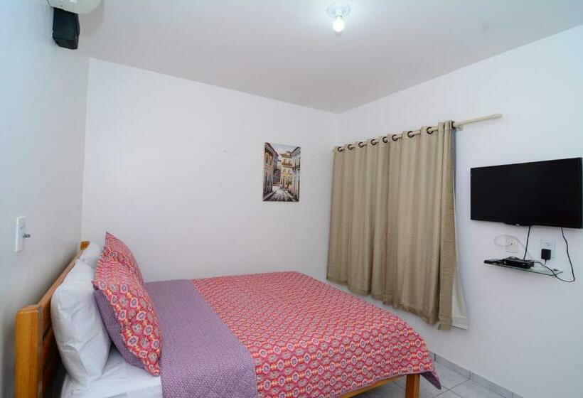 اتاق لوکس, Tanan Hostel