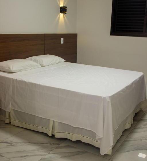 Номер Стандарт, Firenze Hotel Votuporanga   Próximo Ao Assary Clube De Campo E O Centro De Lazer Do Trabalhador   By