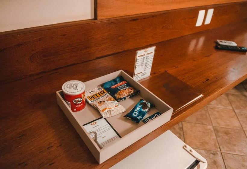 Четырехместный Номер Deluxe, Ot