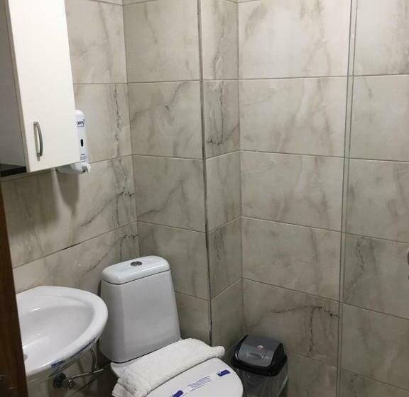 اتاق استاندارد با بالکن, Koc