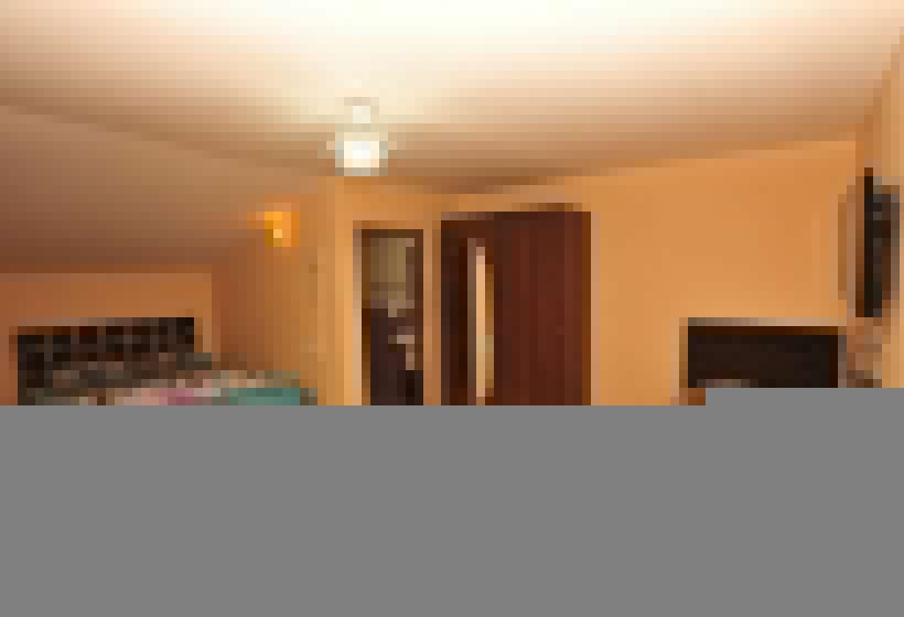 Quarto Estandar, Cam Motel