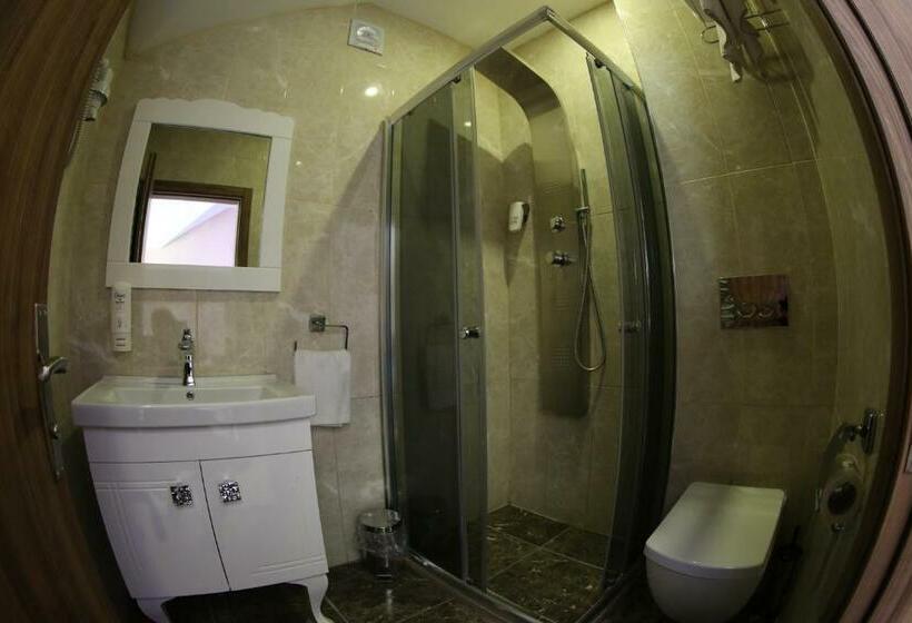 اتاق لوکس با چشم‌انداز, Senler Boutique