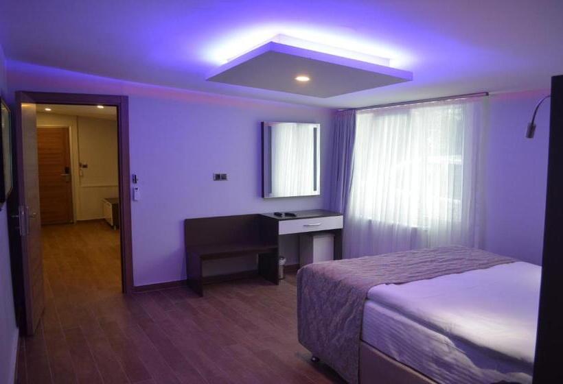 سوییت خانوادگی, Senler Boutique
